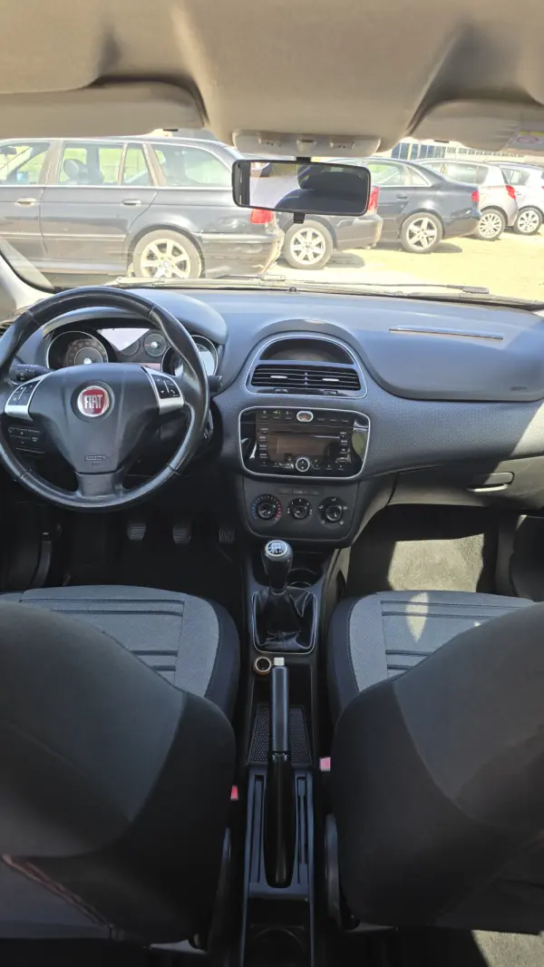 Fiat Punto Evo 1.3 M-Jet Dynamic Style 11