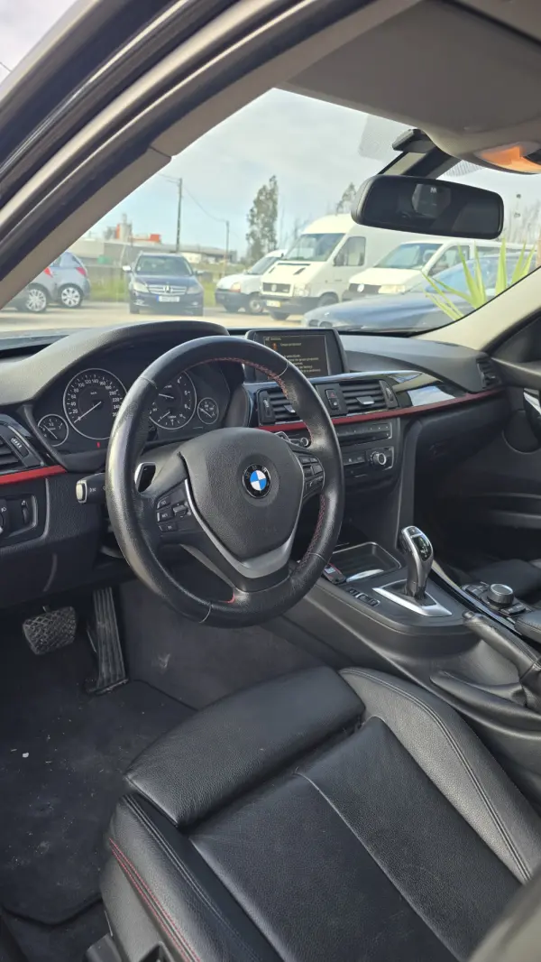 BMW 320 d Auto Line Sport 7