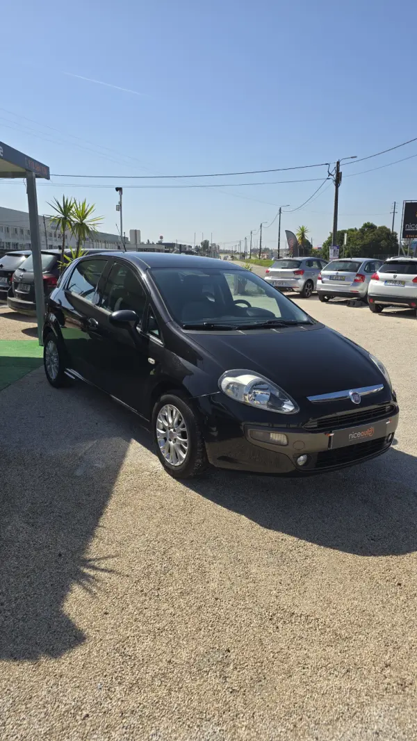 Fiat Punto Evo 1.3 M-Jet Dynamic Style 3