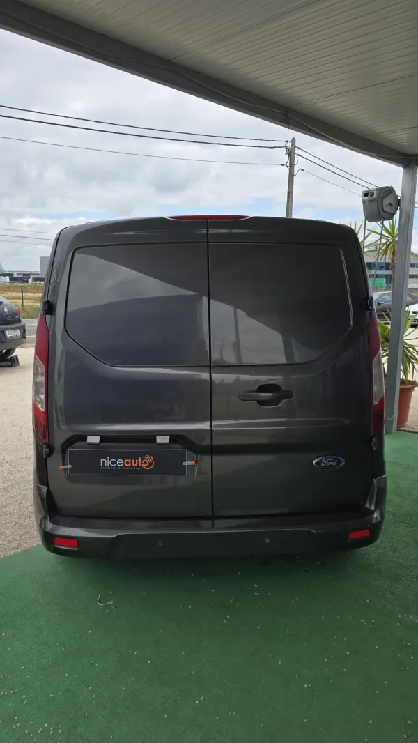 Ford Transit Connect 5