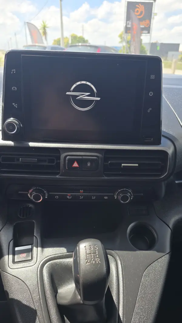 Opel Combo 11