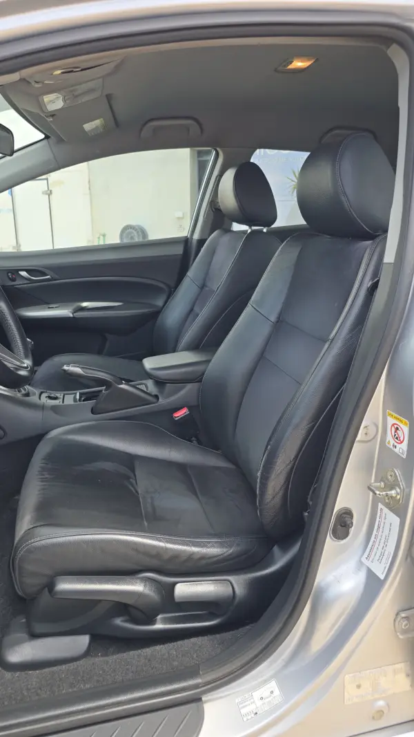 Honda Civic 1.4 i-VTEC Comfort Navi 10