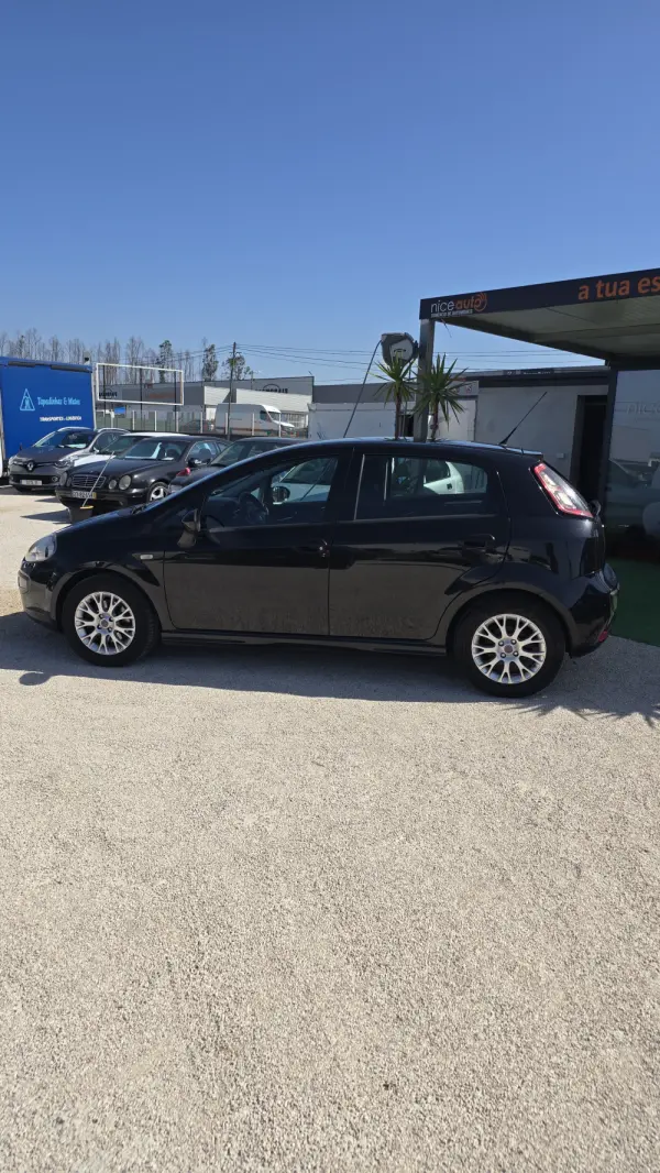 Fiat Punto Evo 1.3 M-Jet Dynamic Style 7