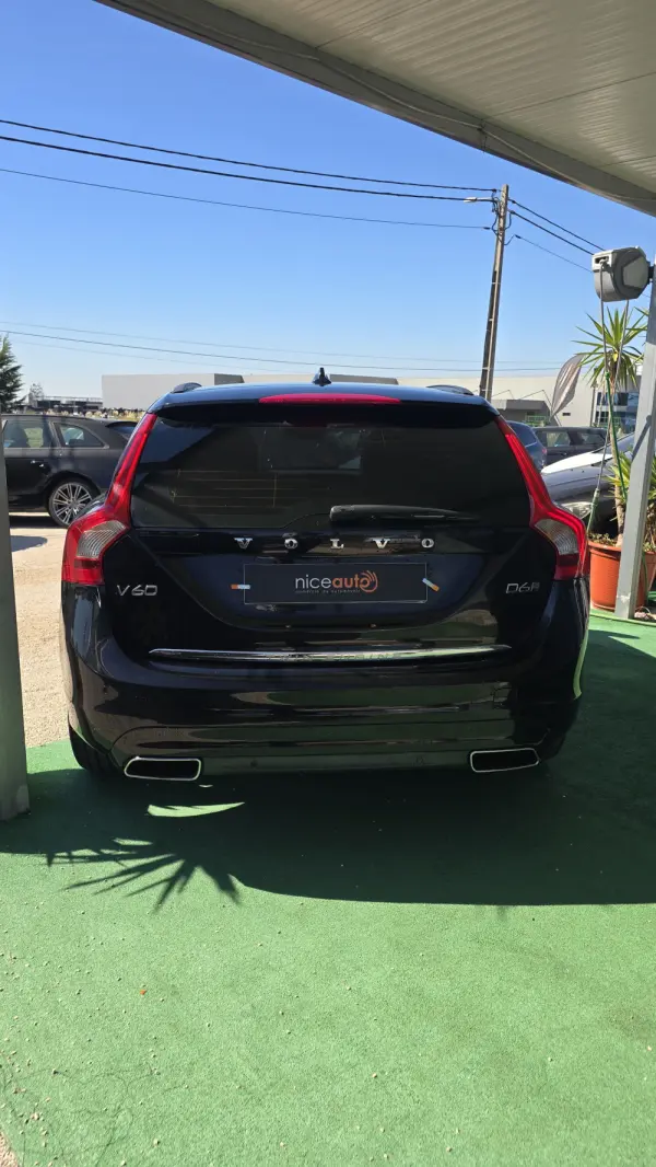 Volvo V60 5