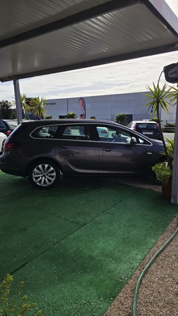 Opel Astra Sports Tourer 1.7 CDTI DPF Sports Tourer Design Edition 3