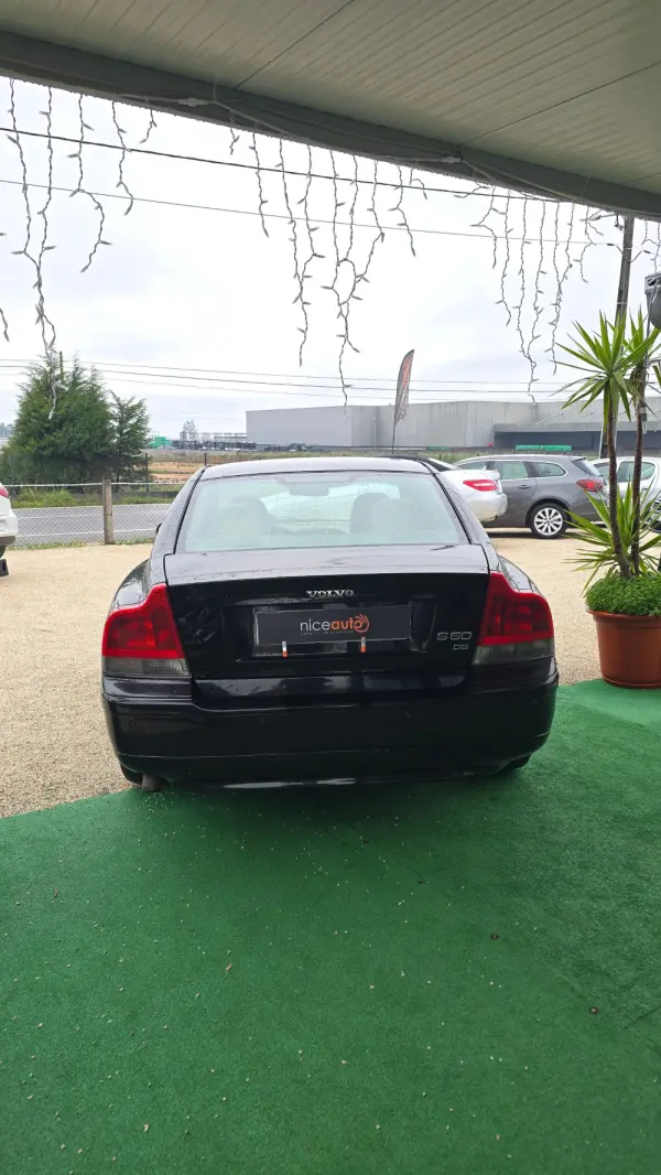 Volvo S60 2.4 D5 5