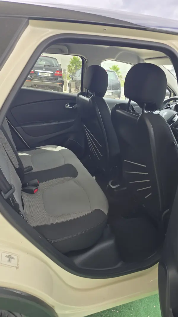 Renault Captur 12