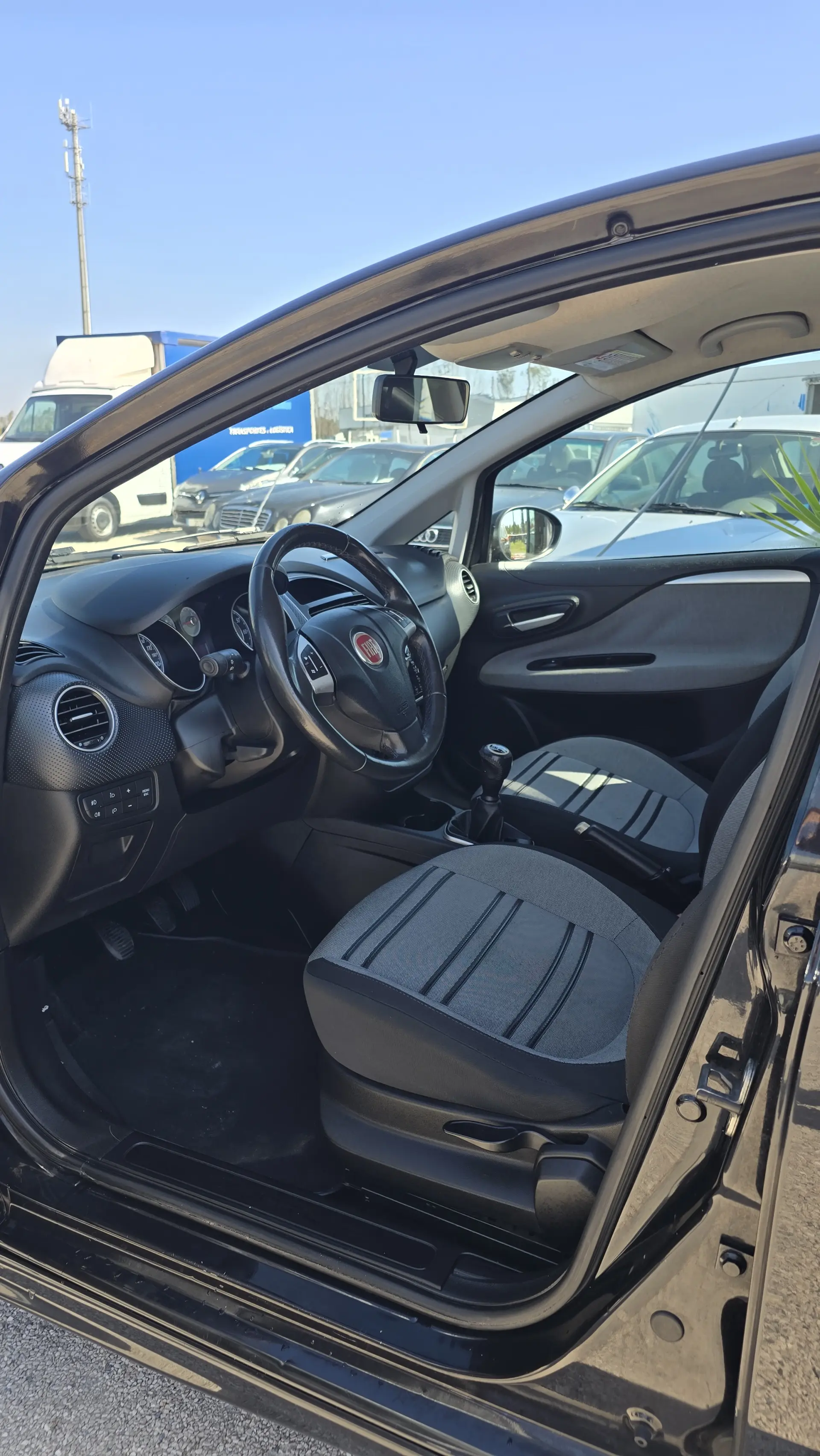 Fiat Punto Evo 1.3 M-Jet Dynamic Style 8