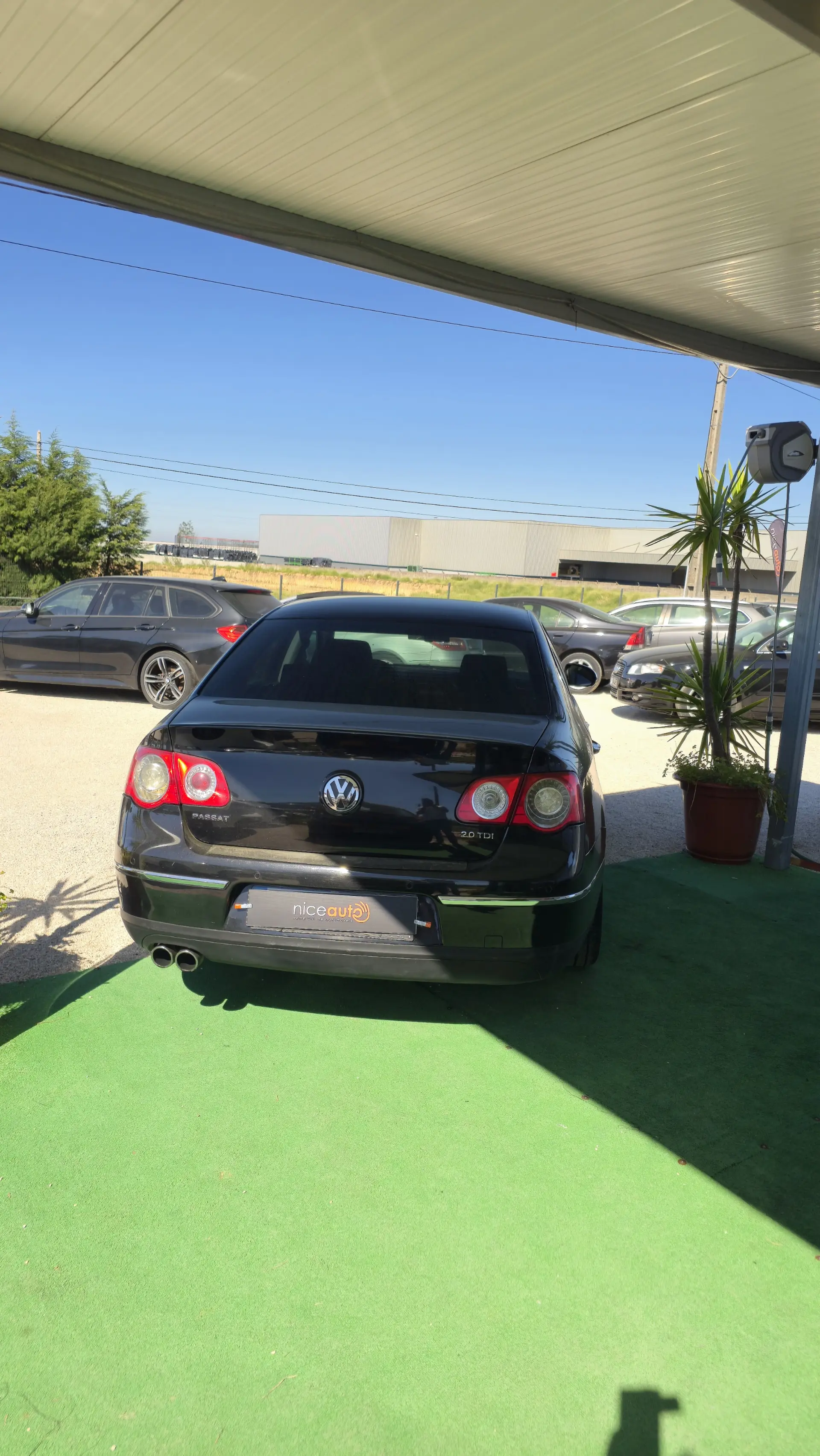 Volkswagen Passat 2.0 TDI Edition Confort. BlueMotion 4