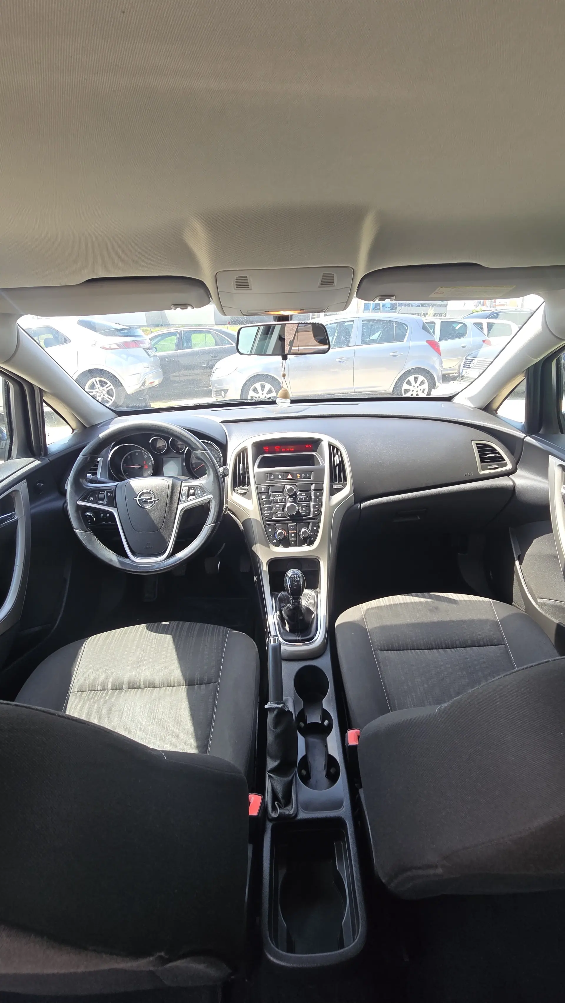Opel Astra 1.3 CDTI Enjoy EcoFLEX 9
