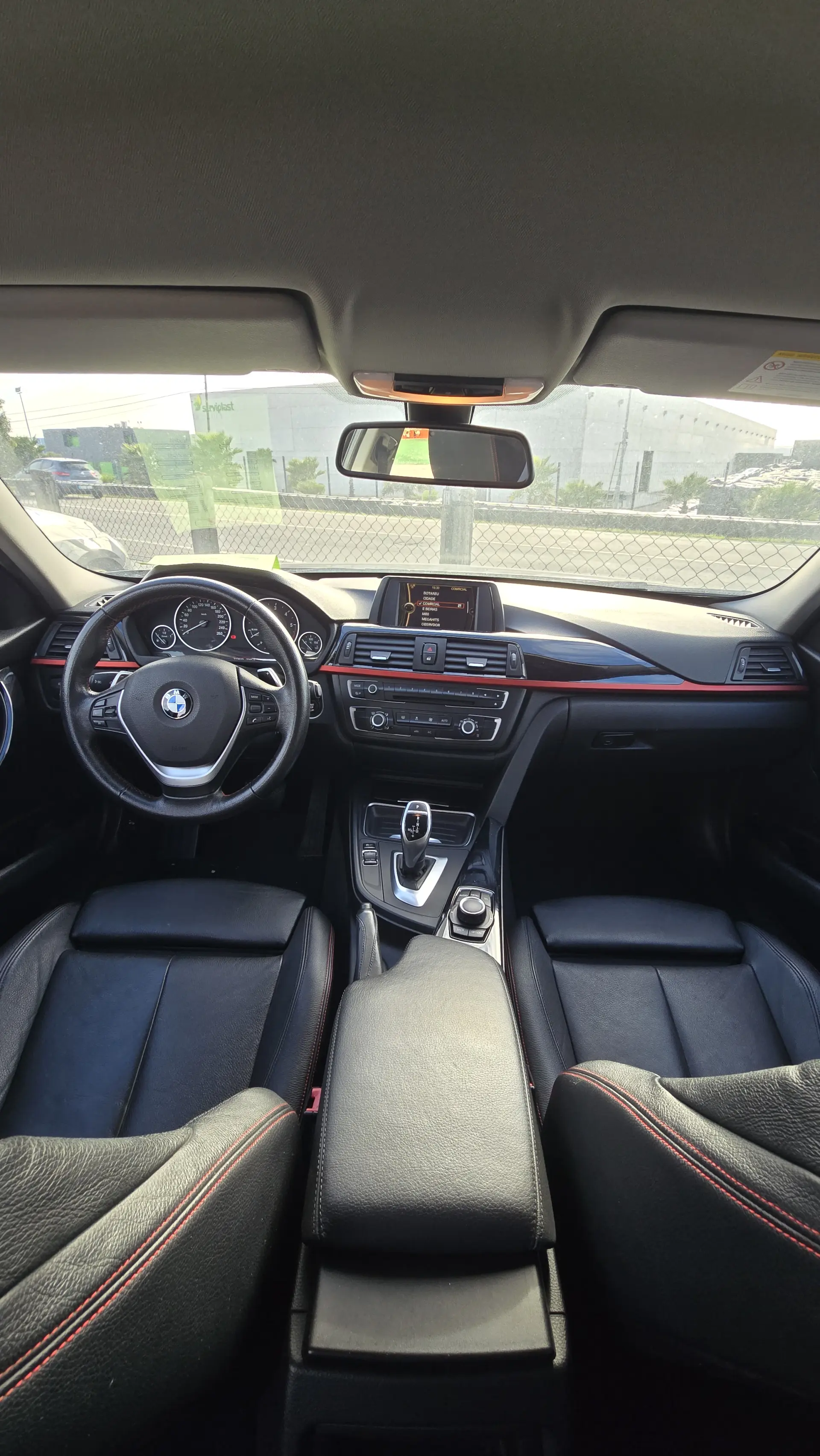 BMW 320 d Auto Line Sport 12