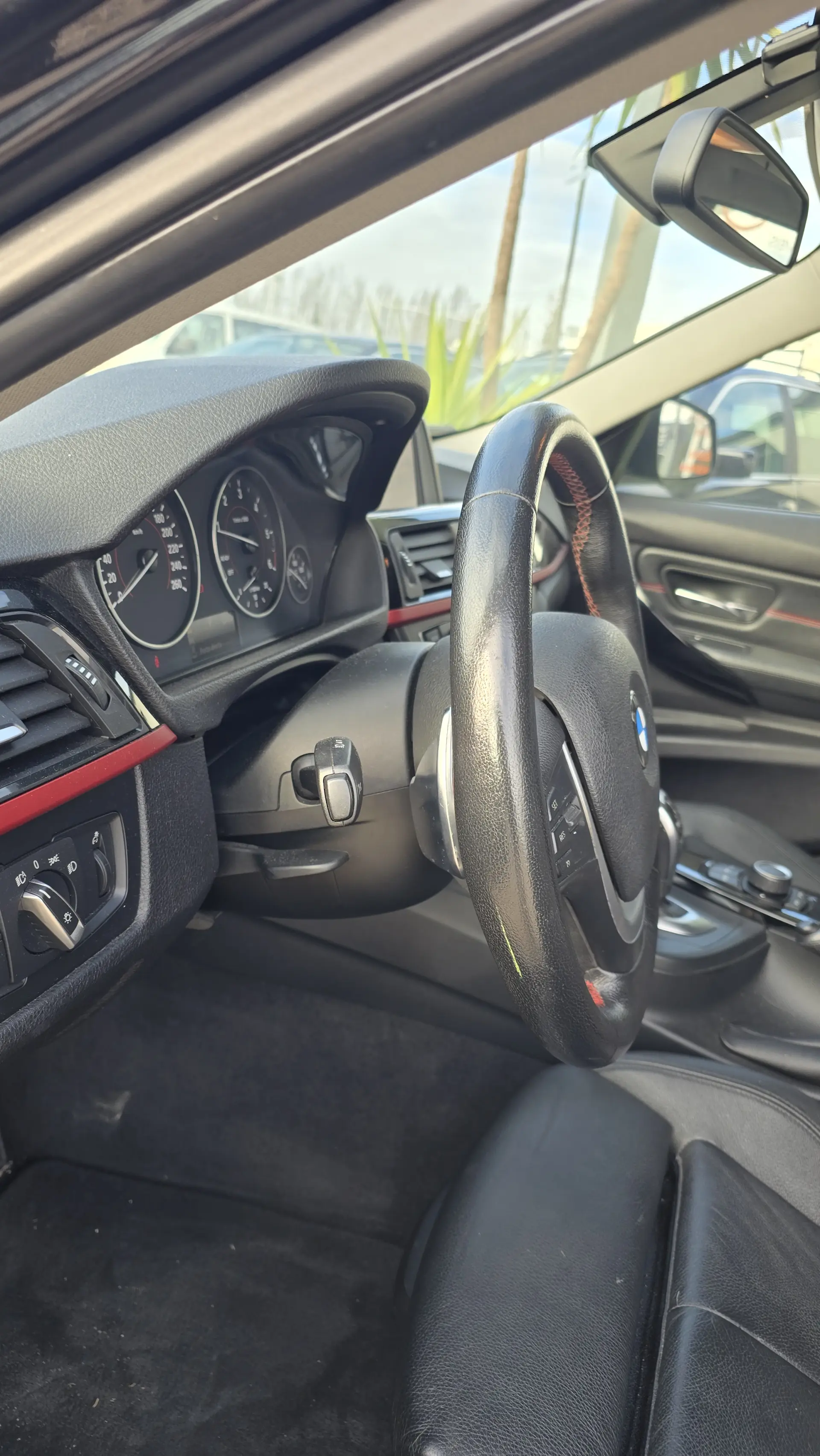 BMW 320 d Auto Line Sport 8