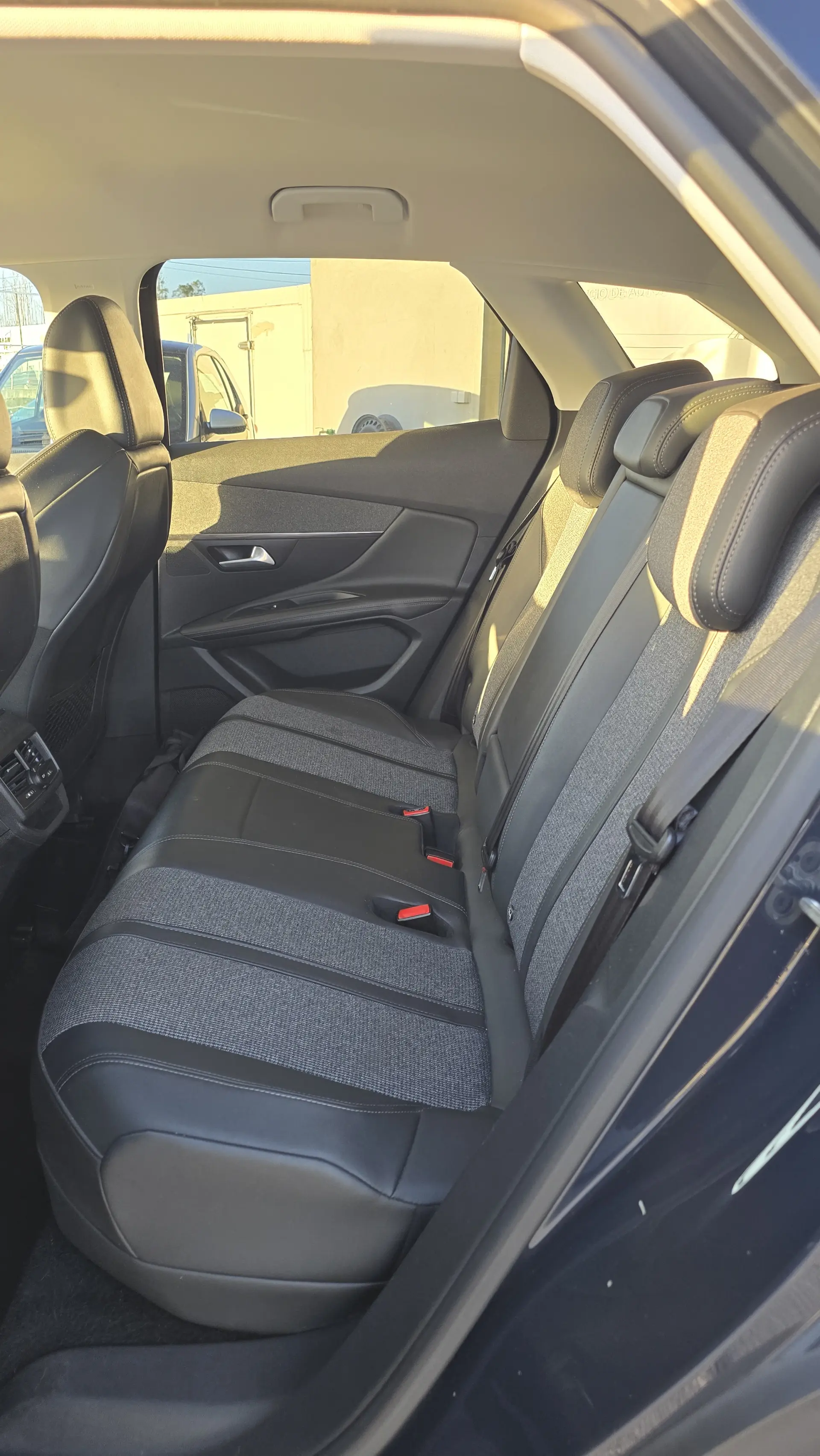 Peugeot 3008 1.6 Hybrid Allure Pack e-EAT8 10
