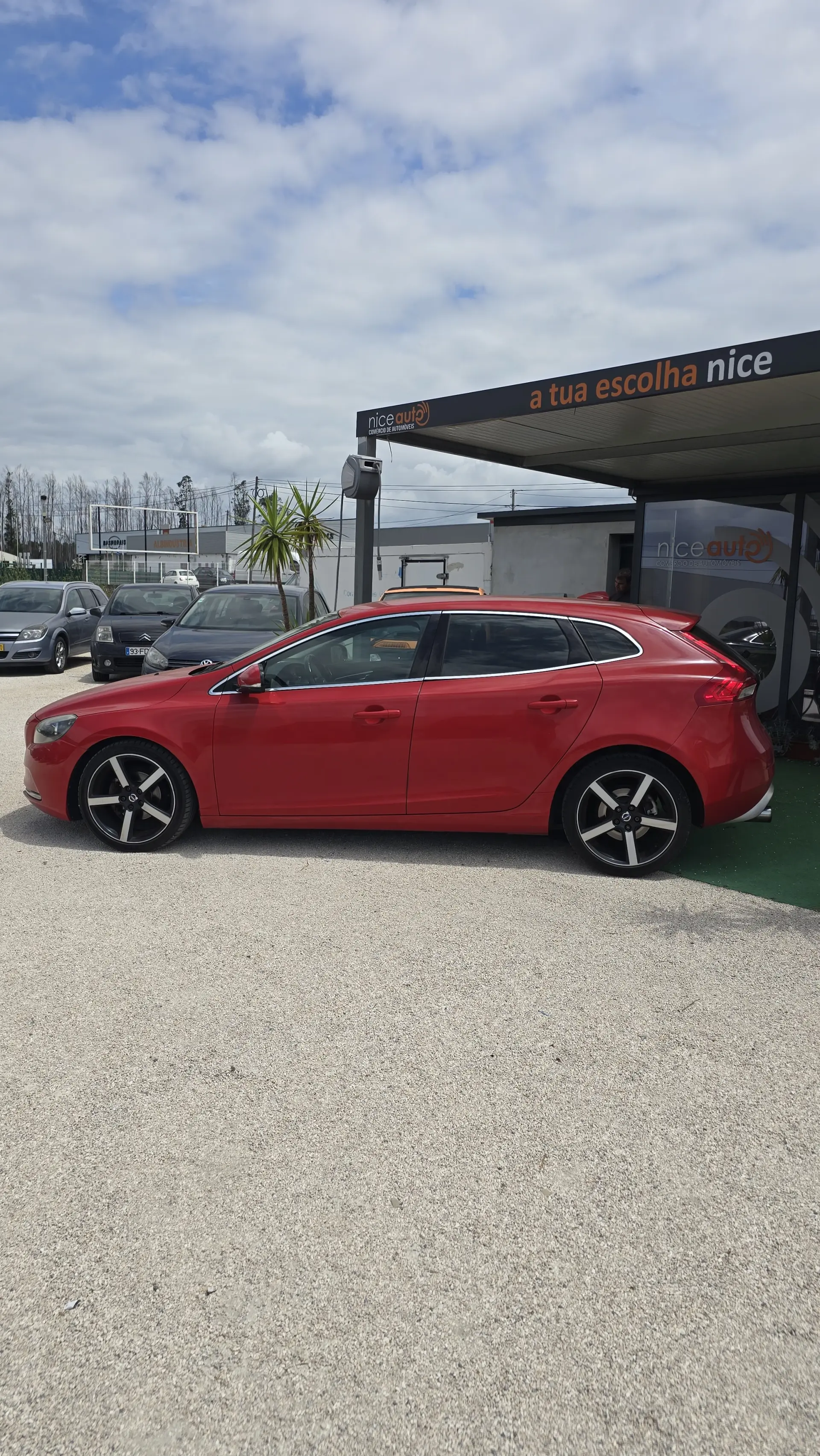 Volvo V40 6