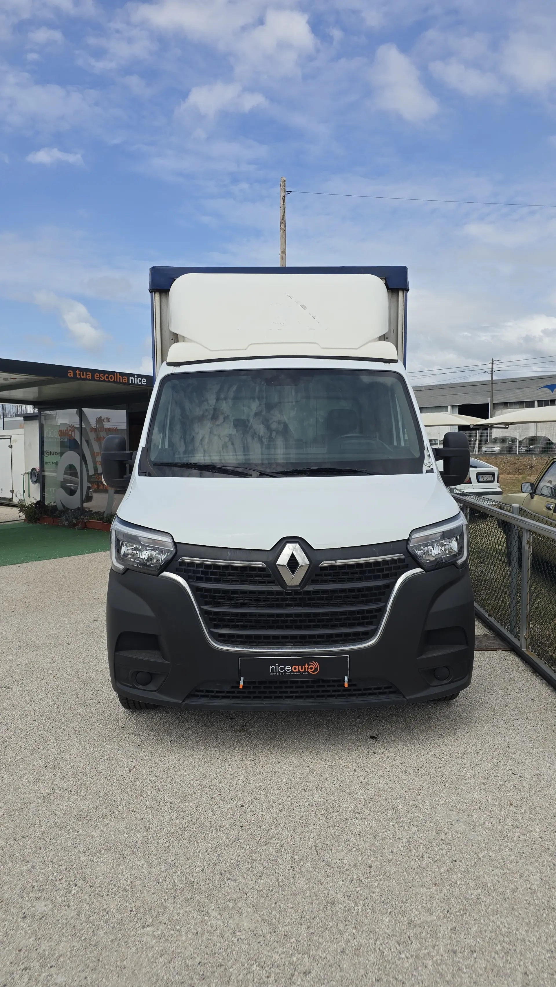 Renault Master 2.3 dCi L1H2 3.5T 3