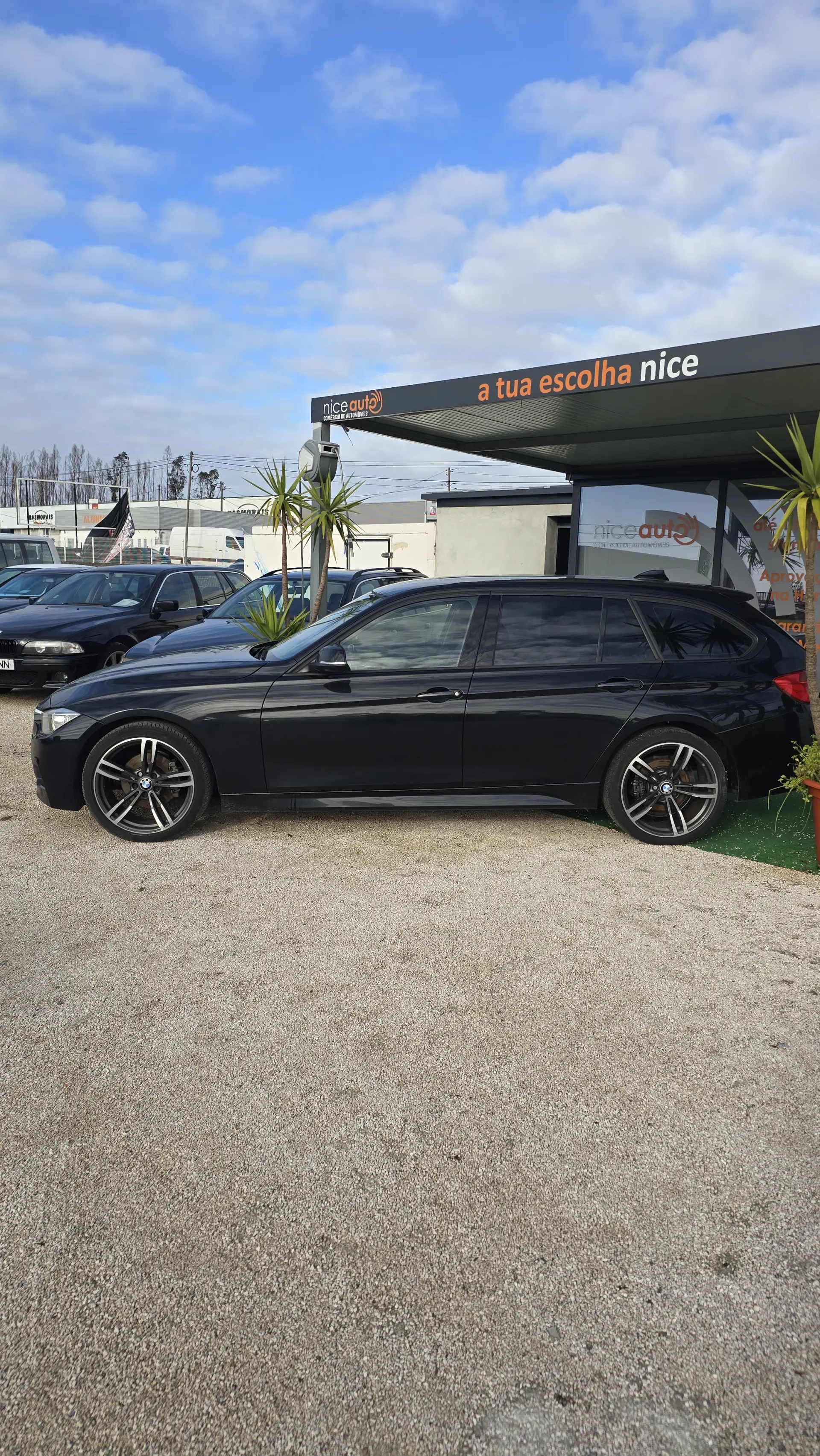 BMW 320 d Auto Line Sport 6