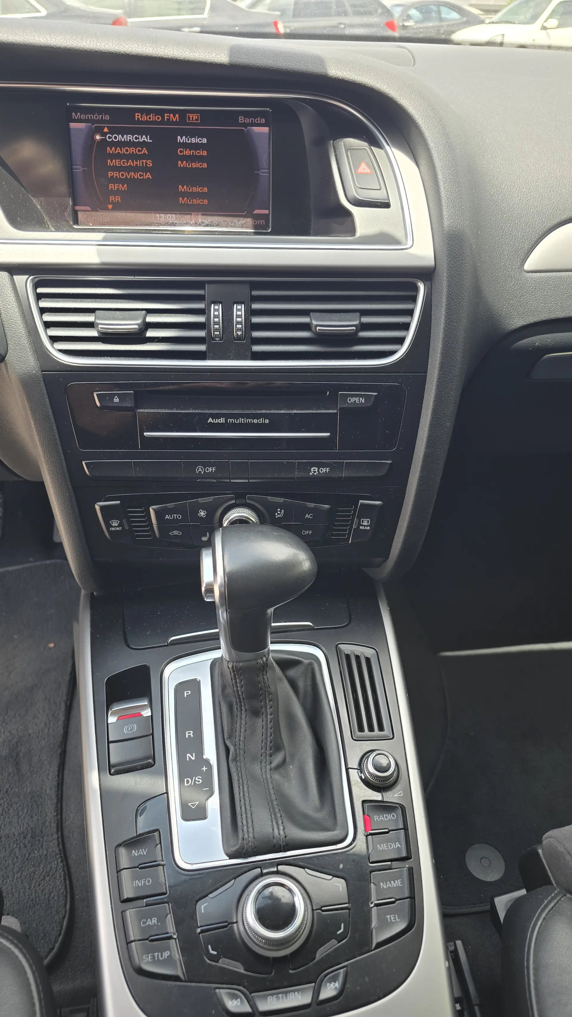 Audi A4 Avant 2.0 TDI DPF multitronic S line Sport Pack 10