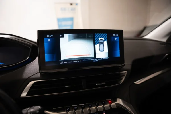 Peugeot 3008 1.2 PureTech Active 5
