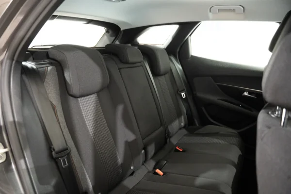 Peugeot 3008 1.2 PureTech Active 13