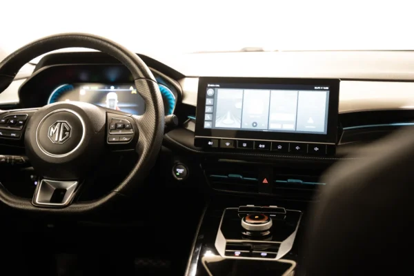 MG MG5 51 kWh Comfort 9