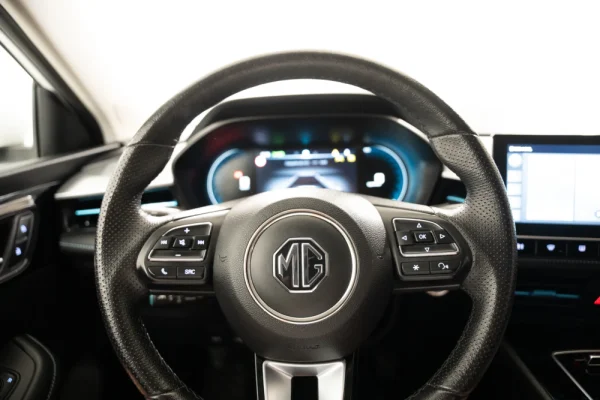 MG MG5 51 kWh Comfort 16