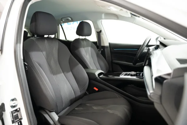 MG MG5 51 kWh Comfort 23