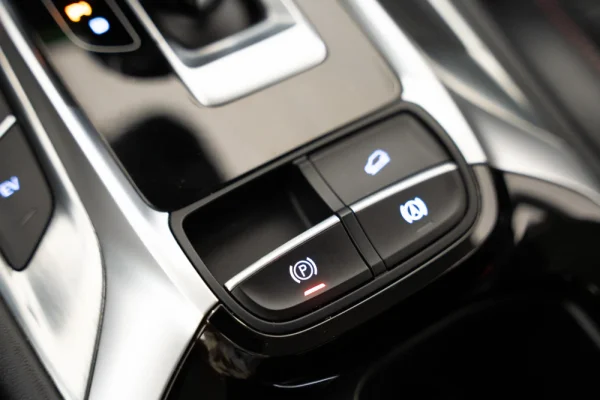 MG EHS 1.5 T-GDI Plug-in Hybrid Luxury 18