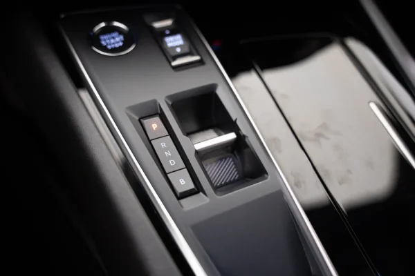 Peugeot 508 SW 1.6 Hybrid Allure e-EAT8 18