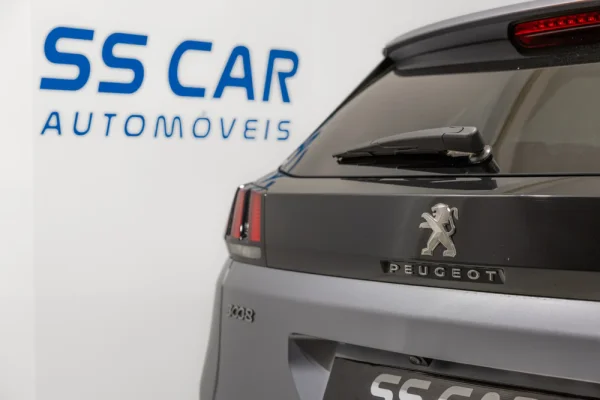 Peugeot 3008 1.2 PureTech Allure 7