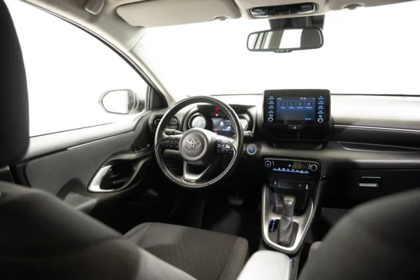 Toyota Yaris 1.5 HDF Comfort 8