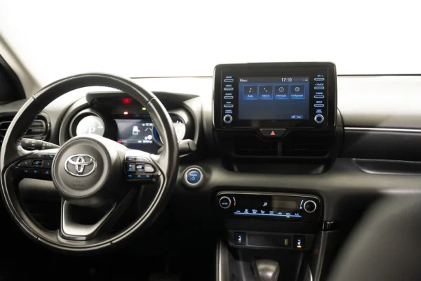 Toyota Yaris 1.5 HDF Comfort 9