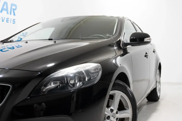 Volvo V40 2.0 D2 Momentum 3