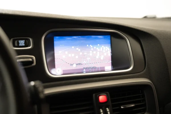 Volvo V40 2.0 D2 Momentum 12