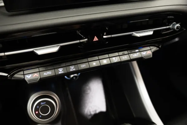 Alfa Romeo Tonale 1.5 Hybrid Sprint 15