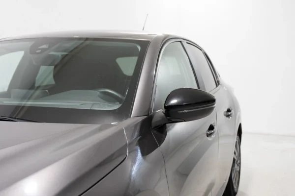 Peugeot 208 1.2 PureTech Active 5