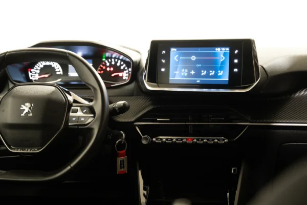 Peugeot 208 1.2 PureTech Active 11