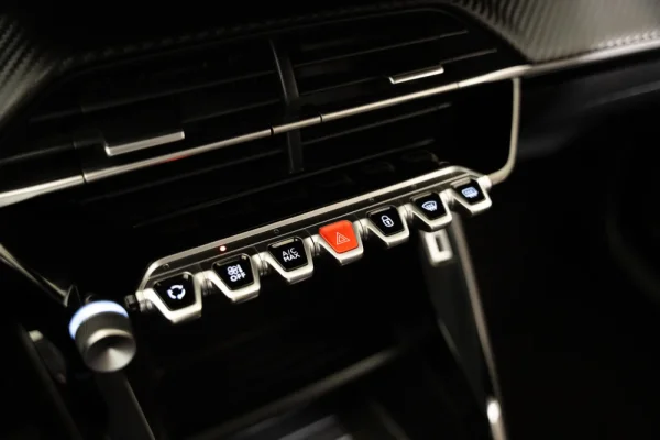 Peugeot 208 1.2 PureTech Active 15