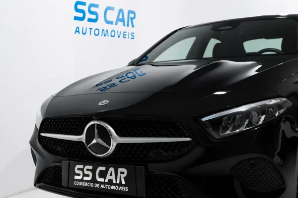 Mercedes-Benz A 250 Limousine e Progressive 3