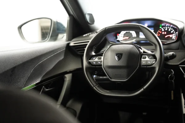 Peugeot 2008 1.2 PureTech Active 19