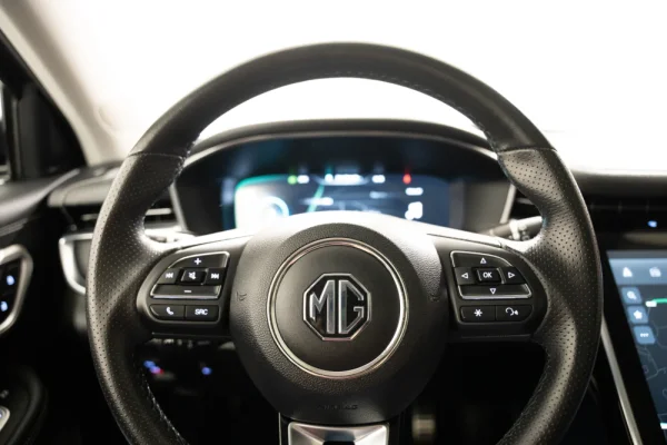 MG Marvel R 70 kWh Luxury 15