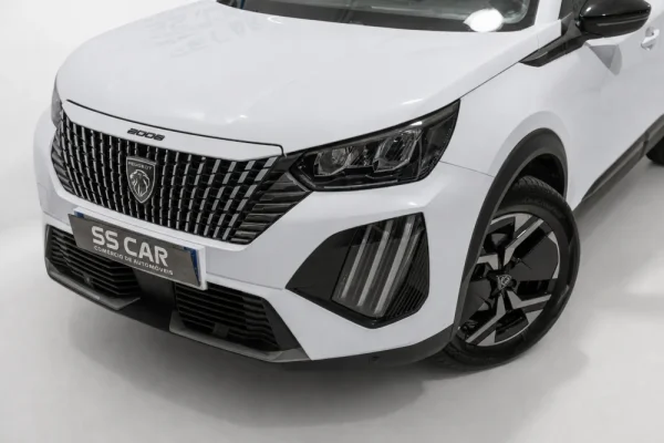 Peugeot 2008 1.2 PureTech Allure EAT8 2