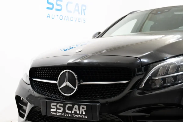 Mercedes-Benz C 300 de AMG Line 3