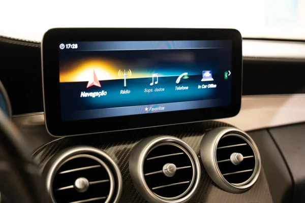 Mercedes-Benz C 300 de AMG Line 13