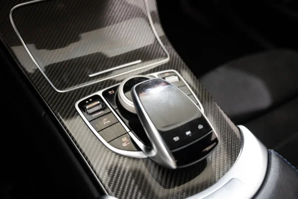 Mercedes-Benz C 300 de AMG Line 23