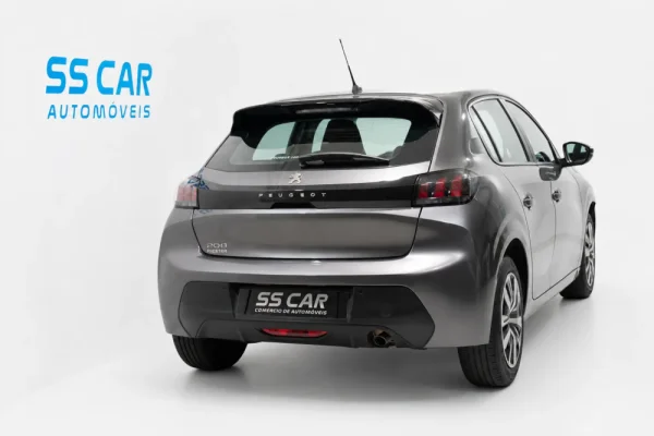 Peugeot 208 1.2 PureTech Allure EAT8 6