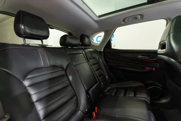 MG HS 1.5 T Luxury AT 26