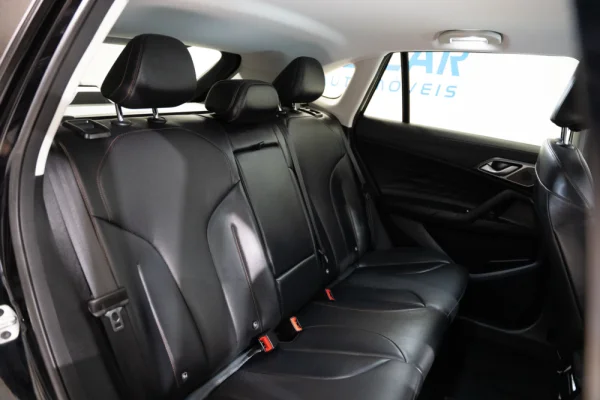 MG HS 1.5 Plug-in Hybrid Luxury 29