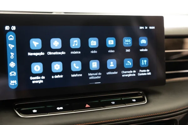 MG HS 1.5 Plug-in Hybrid Luxury 21