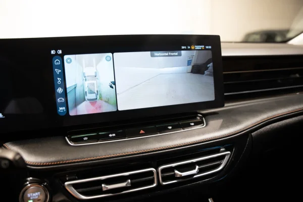MG HS 1.5 Plug-in Hybrid Luxury 24