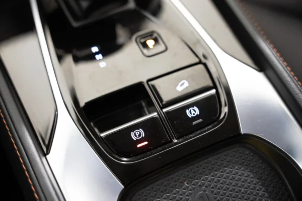 MG HS 1.5 Plug-in Hybrid Luxury 26